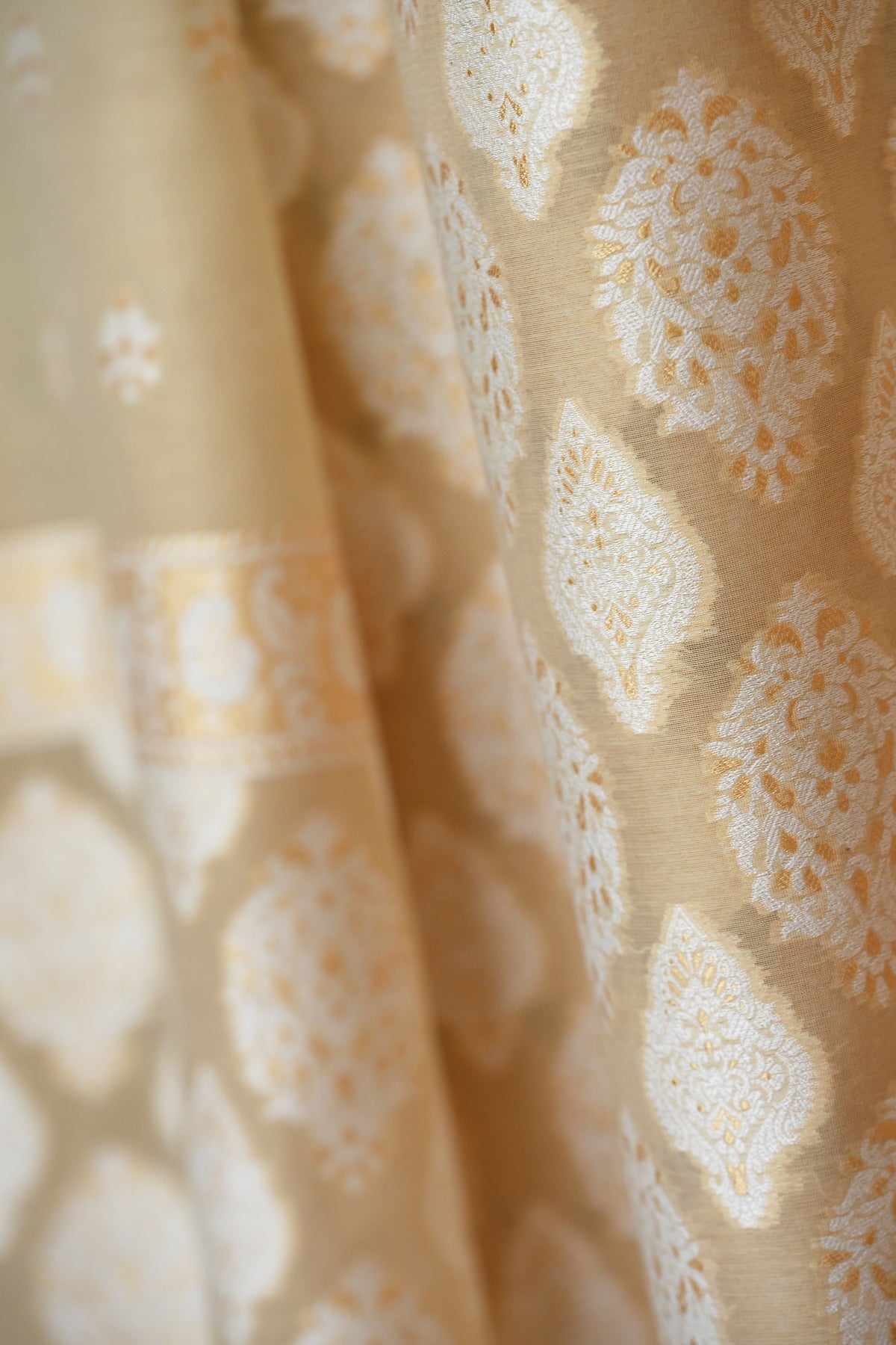 3PC 05. Gold
