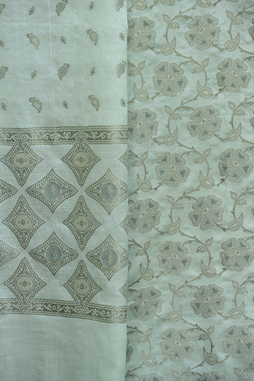 3PC 29. Celadon