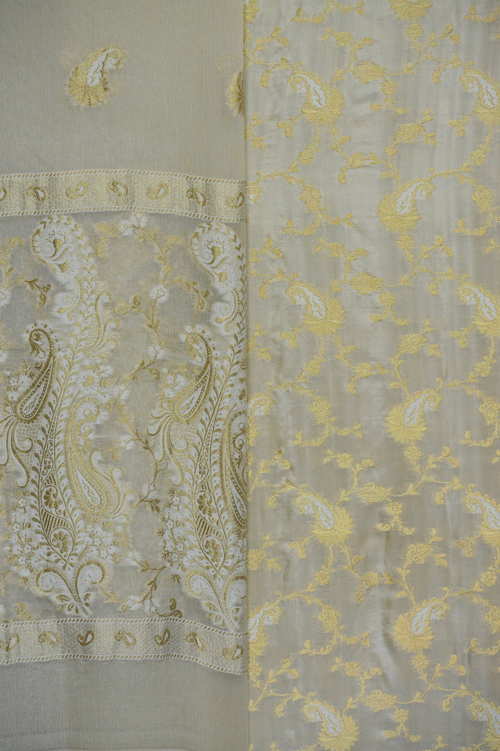 3PM 09. Ivory Gilt