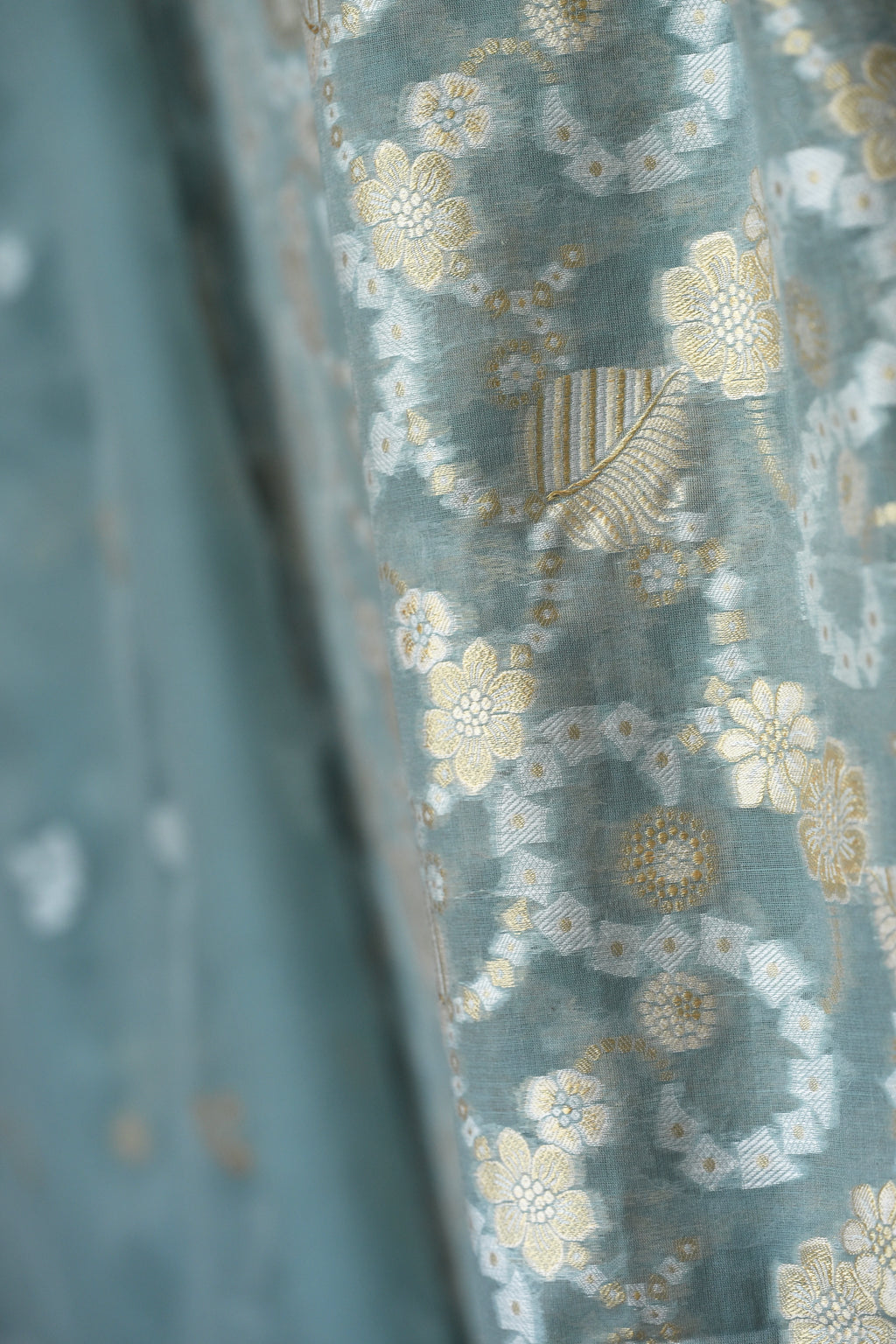 3PC 43. Aqua Sky